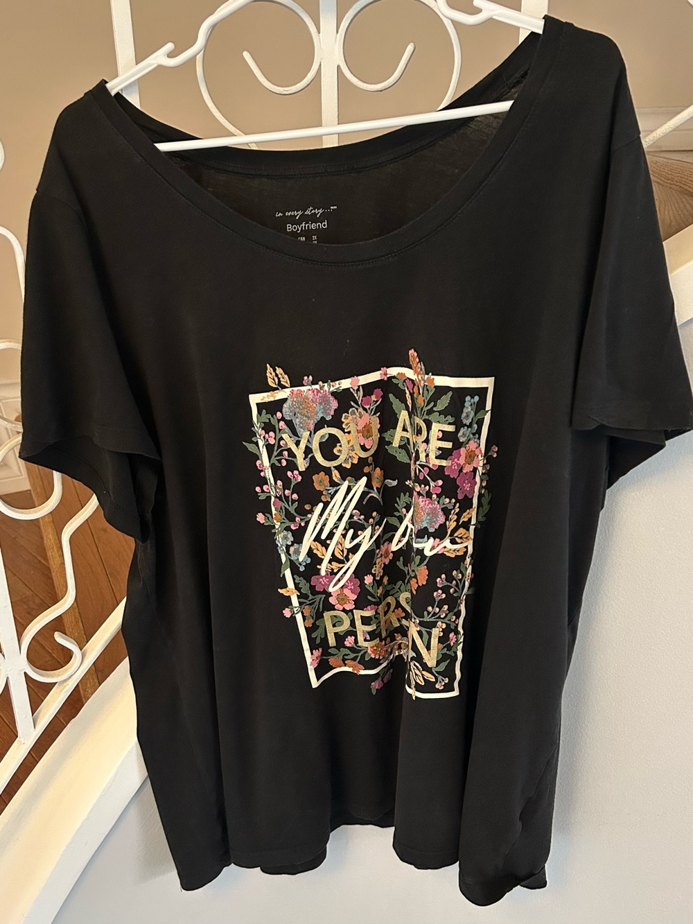 In Every Story Women’s Black Floral Graphic Short Sleeve Tee
Size 2X - Picture 8 of 12
